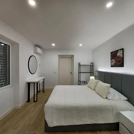 Basaltic's Ribeirinha (Sao Miguel)