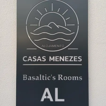 Basaltic's Ribeirinha (Sao Miguel)