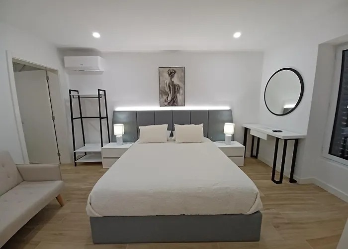 Basaltic's Ribeirinha (Sao Miguel)