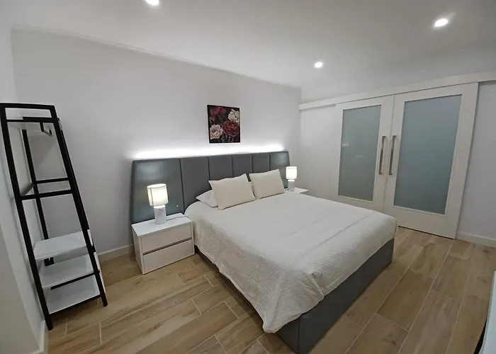 Basaltic's Проживание в семье Ribeirinha (Sao Miguel)