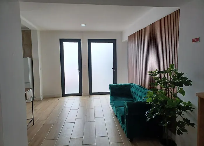 Basaltic's Проживание в семье *