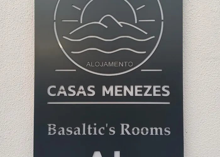 Basaltic's Ribeirinha (Sao Miguel)